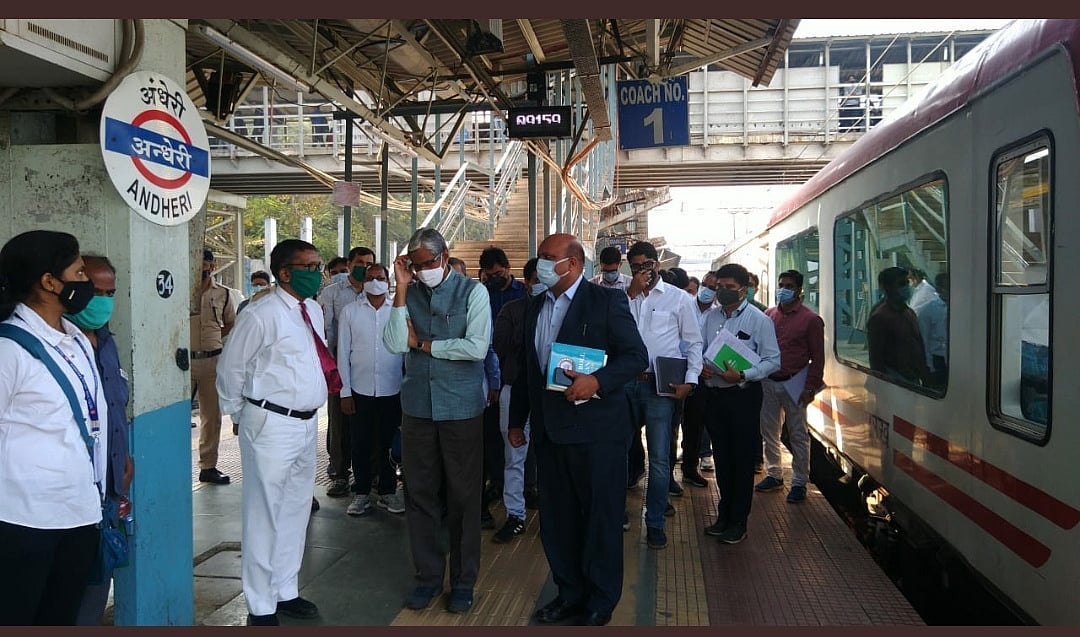 Mumbai: Western Railway to construct another foot over bridge connecting railway and metro station at Andheri