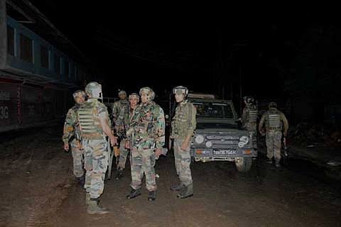 J&K: One terrorist gunned down in encounter in Awantipora, operation underway