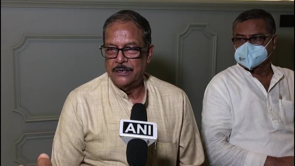 TMC leaders Moloy Ghatak, Sushanta Mahato give ED summons amiss; CID grills BJP MLA's daughter