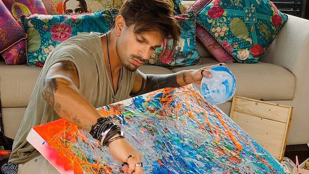 Five times Karan Singh Grover took our breath away with his brilliant artwork