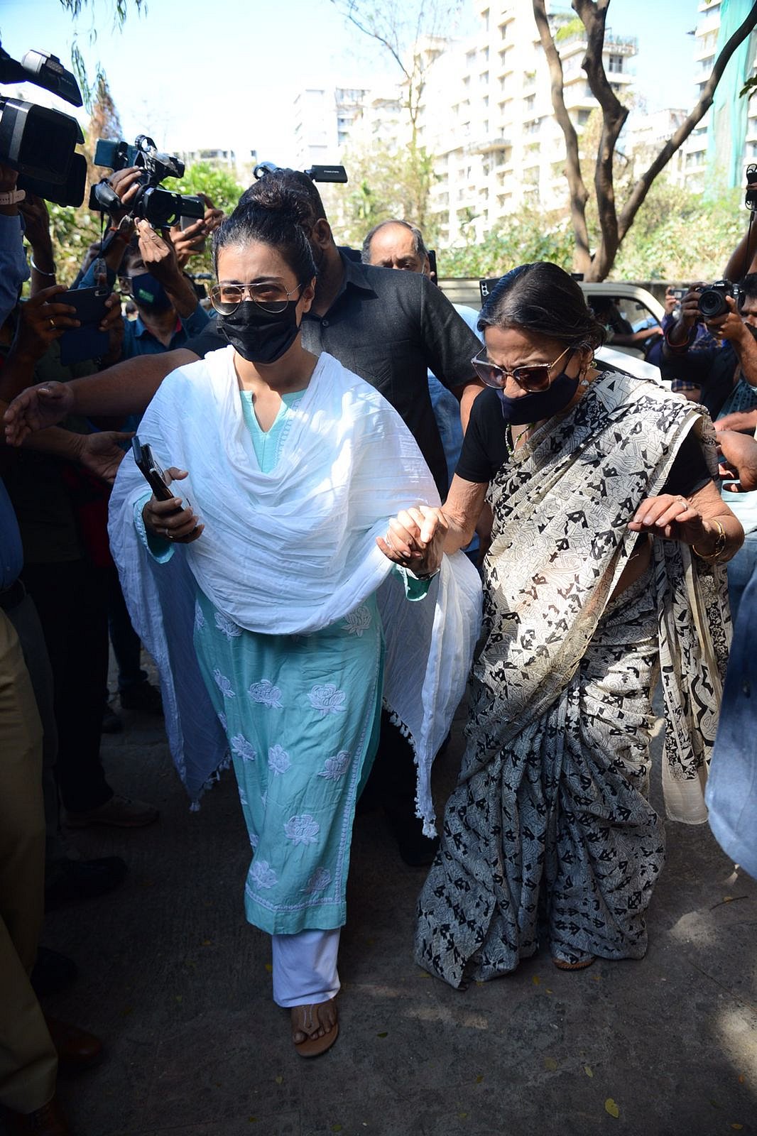 Kajol with mom Tanuja