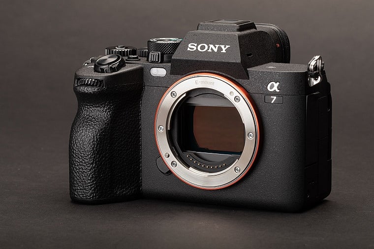 Sony launches its flagship camera Alpha 7 IV in India