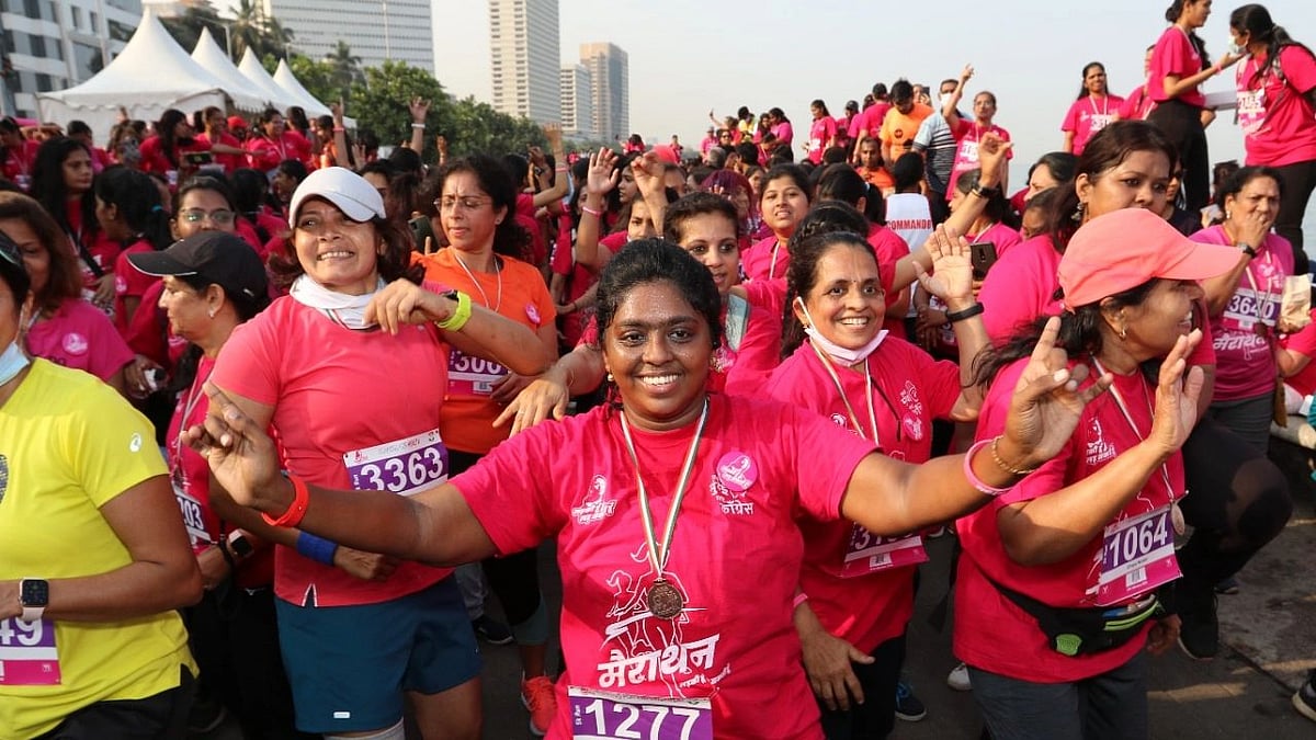 Mumbai: Over 6,000 women participate in 'Ladki Hoon Lad Sakti Hoon' Pink run