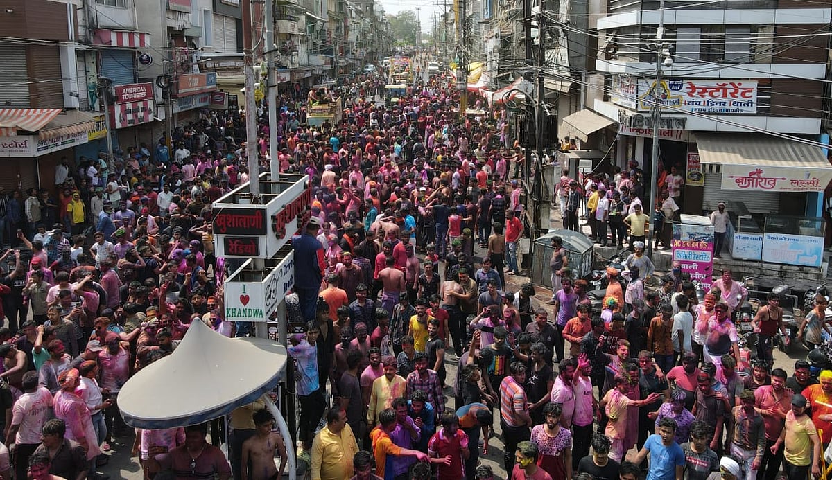 Madhya Pradesh: Rangpanchami revelry returns after two years, state drenches in colours 