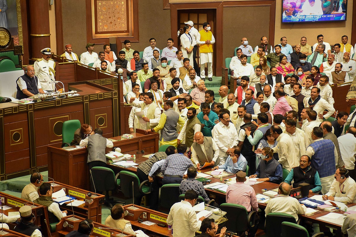 UPROAR IN HOUSE: Finance minister Jagdish Devda presents MP Budget 2022-23 amid Congress MLAs’ sloganeering 
