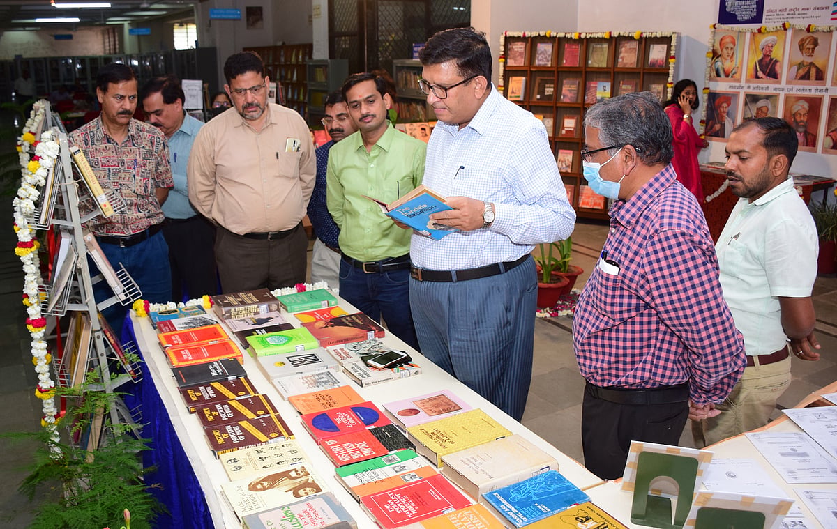Bhopal: 'Sahitya mein Swaraj,' ‘Azadi Ke Matwale’ exhibitions inaugurated