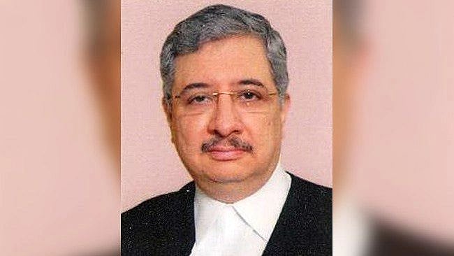 Mumbai: Justice Shahrukh J Kathawalla, who conducted hearings till midnight, retires 