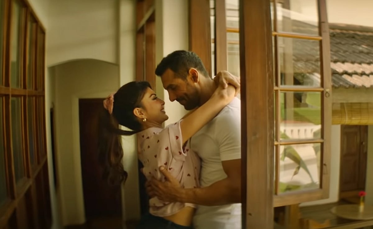 'Working again with John was extremely comfortable and fun', says 'Attack' actress Jacqueline Fernandez 