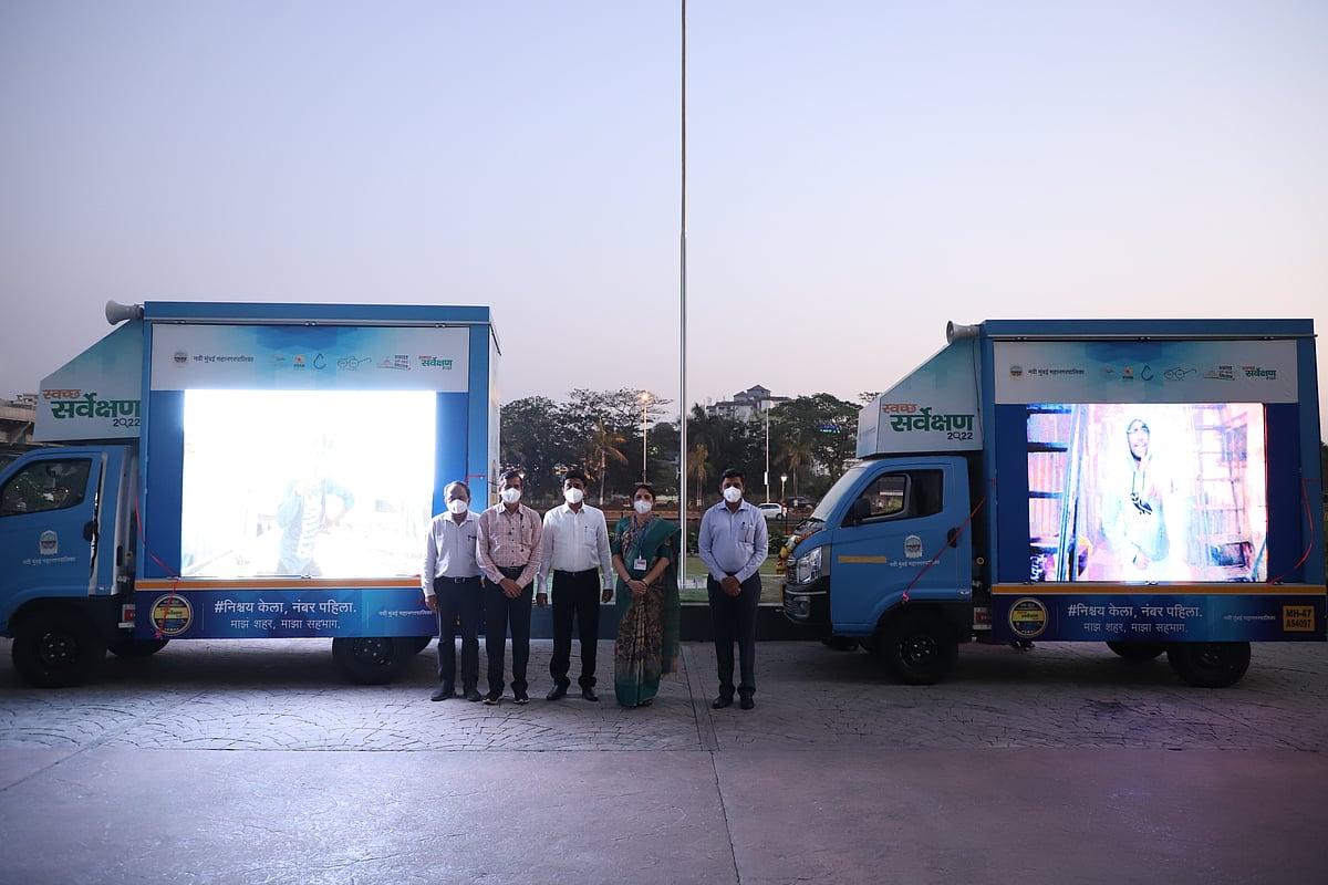 Navi Mumbai: NMMC promotes cleanliness through LED screens on moving vehicles