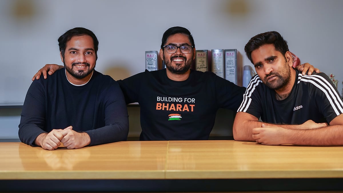 With Smart Collect, businesses can now collect payments from their customers instantaneously via UPI & bank transfers and automatically reconcile them against pending invoices, FloBiz said. Founders: (l-r): Aditya Naik, Rahul Raj, and Rakesh Yadav |