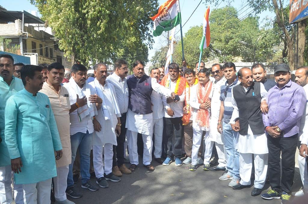 Dewas: Padyatra to press for approval of Narmada Hatpipalia micro-irrigation project starts 