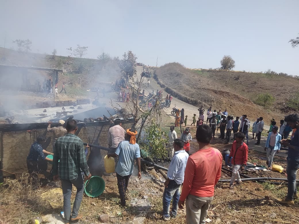 Dhar: LPG blast kills toddler