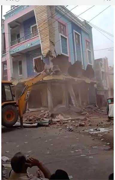 Indore: 3 held, 4 structures razed, 
Cantt board land freed following killing of BJP leader's son in Pigdamber