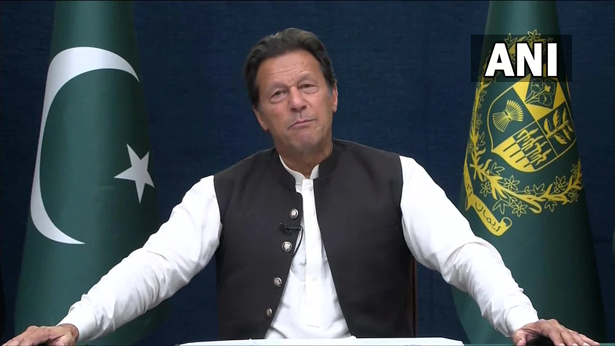 Pakistan PM Imran Khan calls for nationwide protests ahead of no-trust vote | 