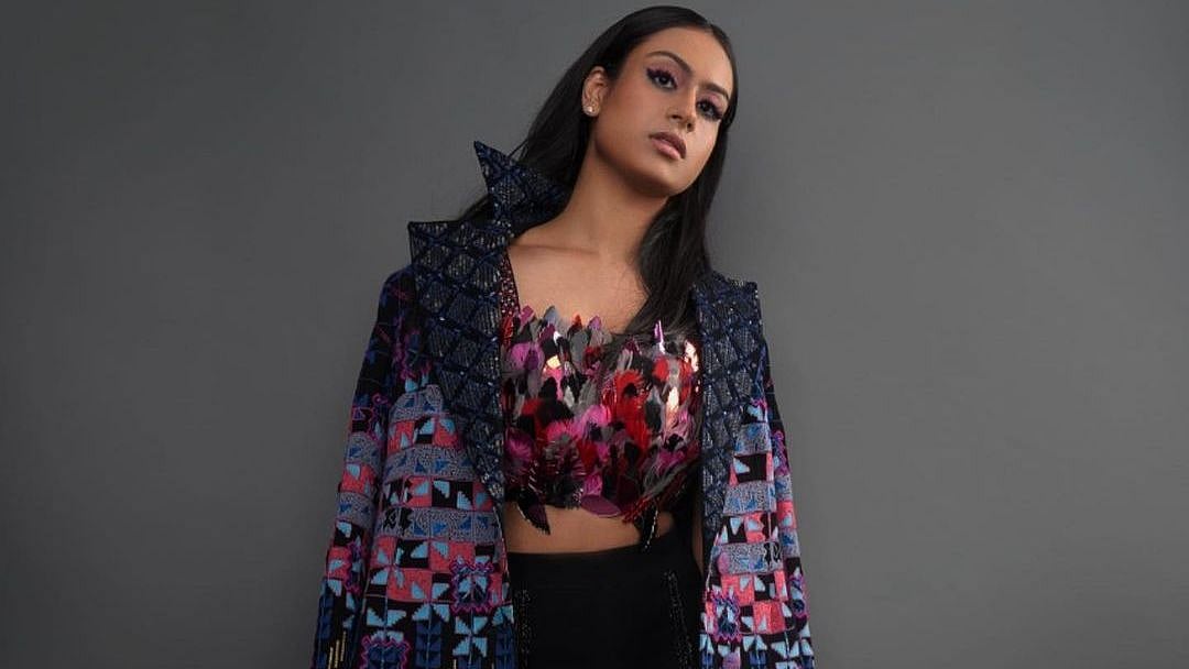 Kajol and Ajay Devgn's daughter Nysa Devgn stuns in thigh-high slit outfit at Manish Malhotra's fashion show; see photo
