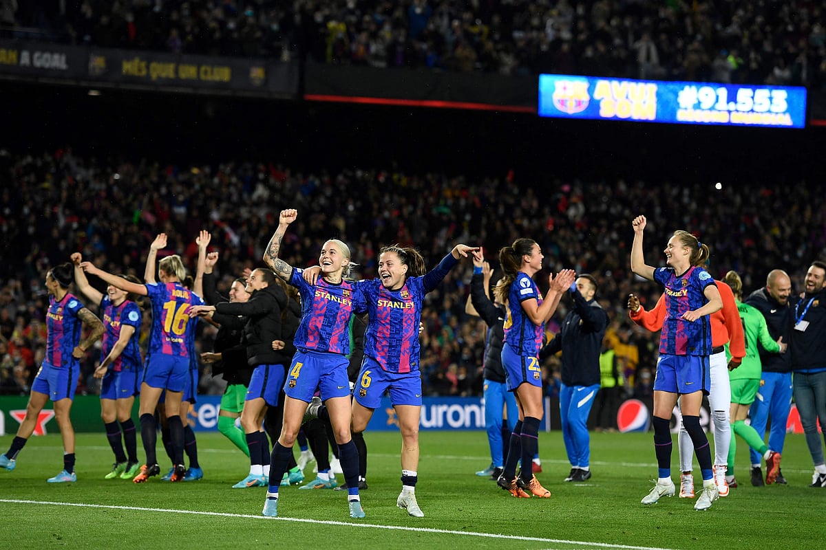 Barcelona women celebrate their win on Wednesday | Photo: AFP