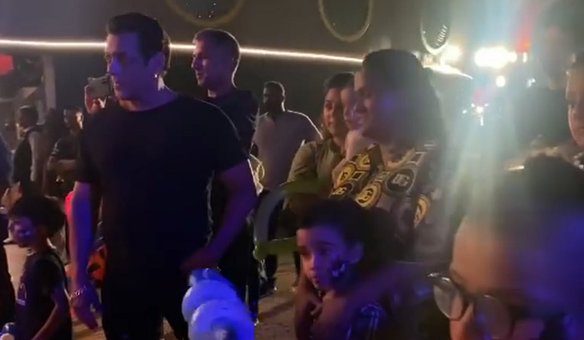 Watch video: Mamu Salman Khan hosts a grand birthday bash for nephew Ahil