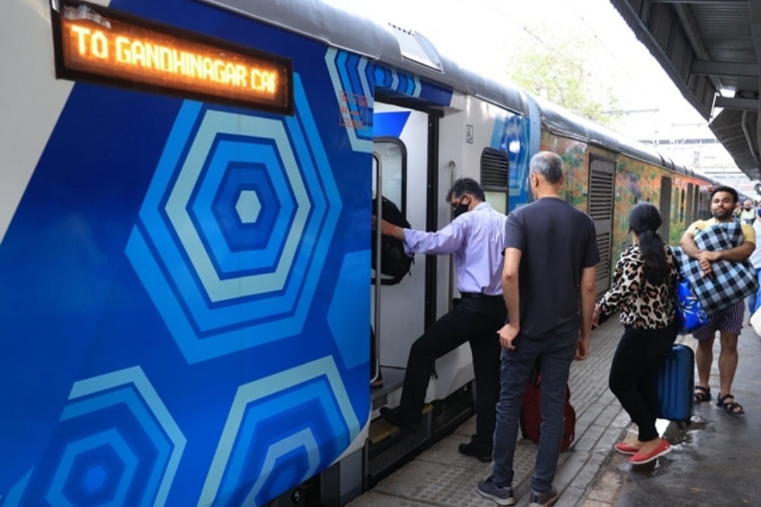Mumbai: Vista Dome coach of Shatabdi Express on Western Railway gets overwhelming response from passengers