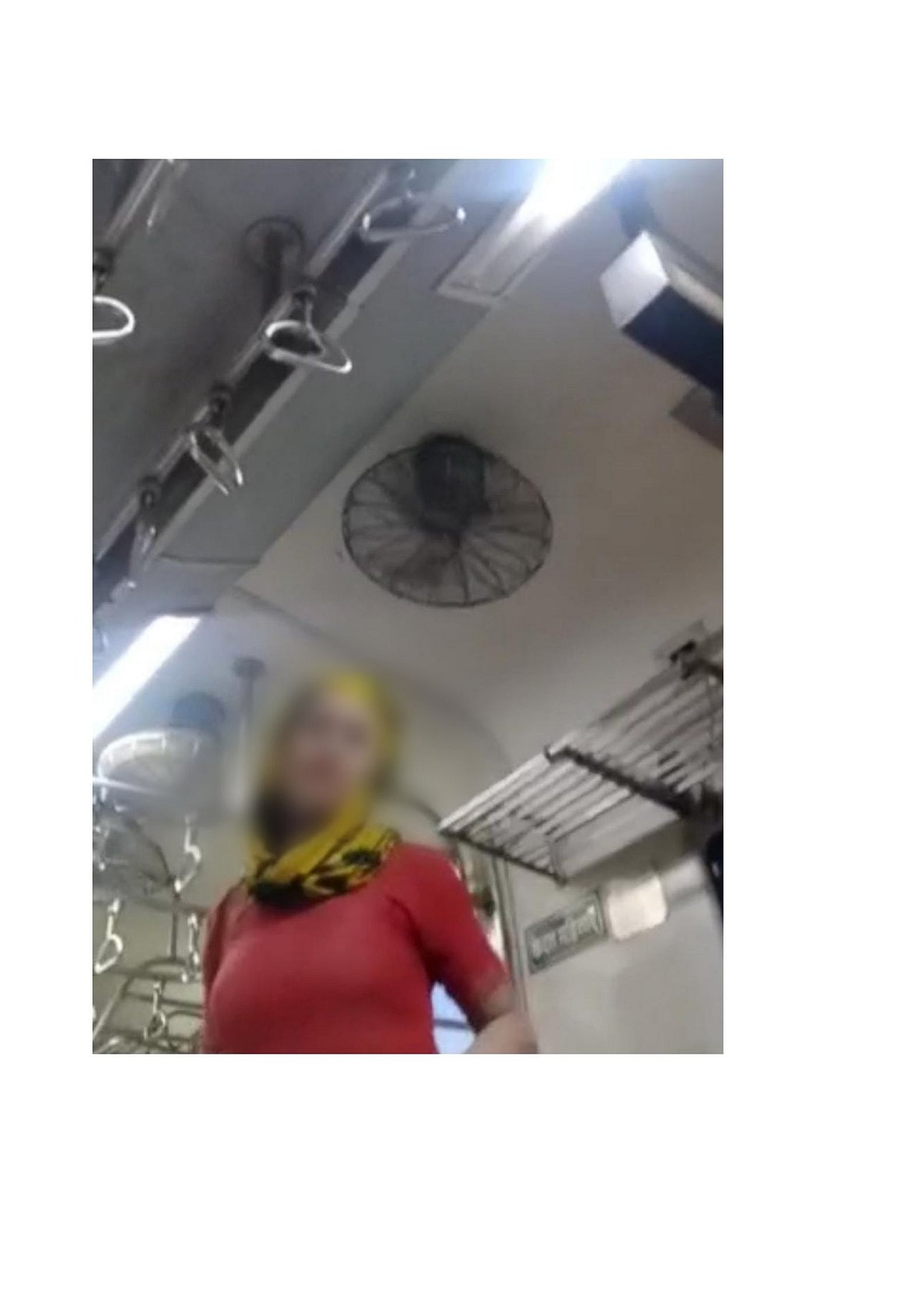 Mumbai: Women commuter looted in moving train at gunpoint, accused arrested by GRP