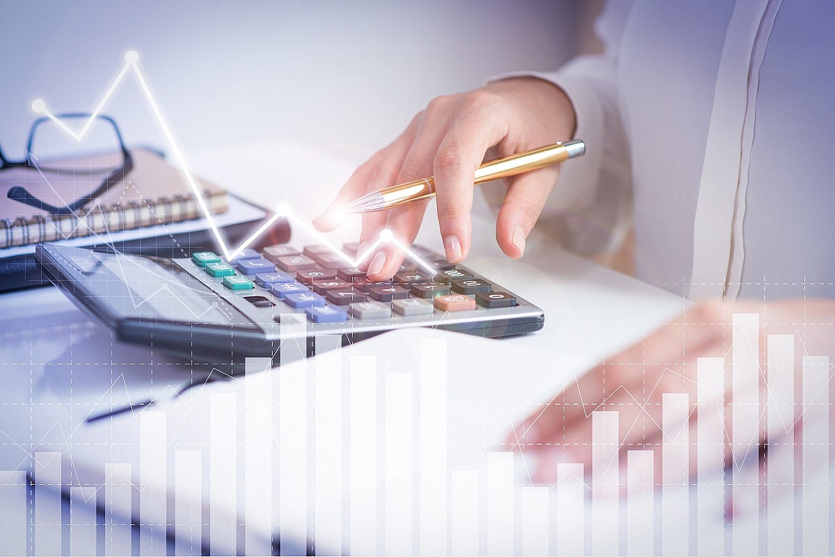 Learn the art of money management and save yourself from going broke!