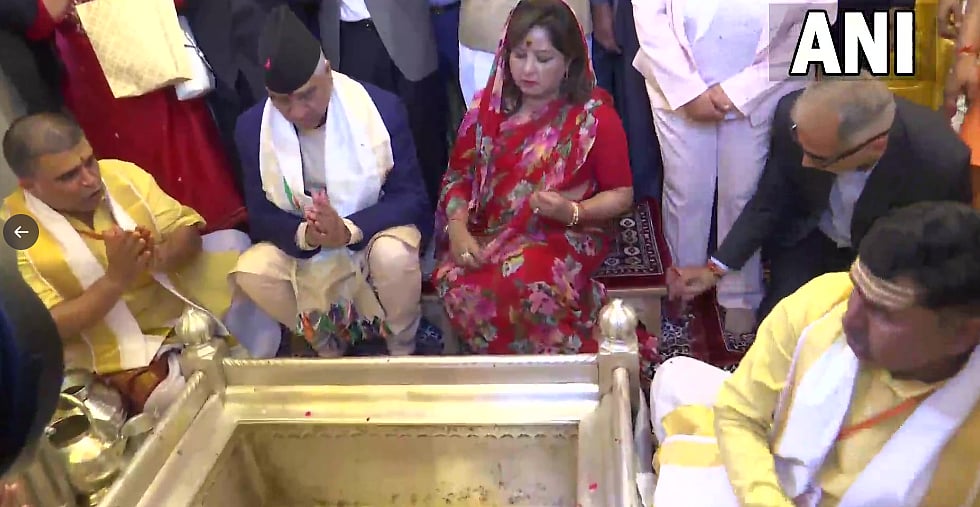 Uttar Pradesh: Nepal PM's wife Arzu Rana Deuba thank PM Narendra Modi, CM Yogi Adityanath for organizing great event in Varanasi
