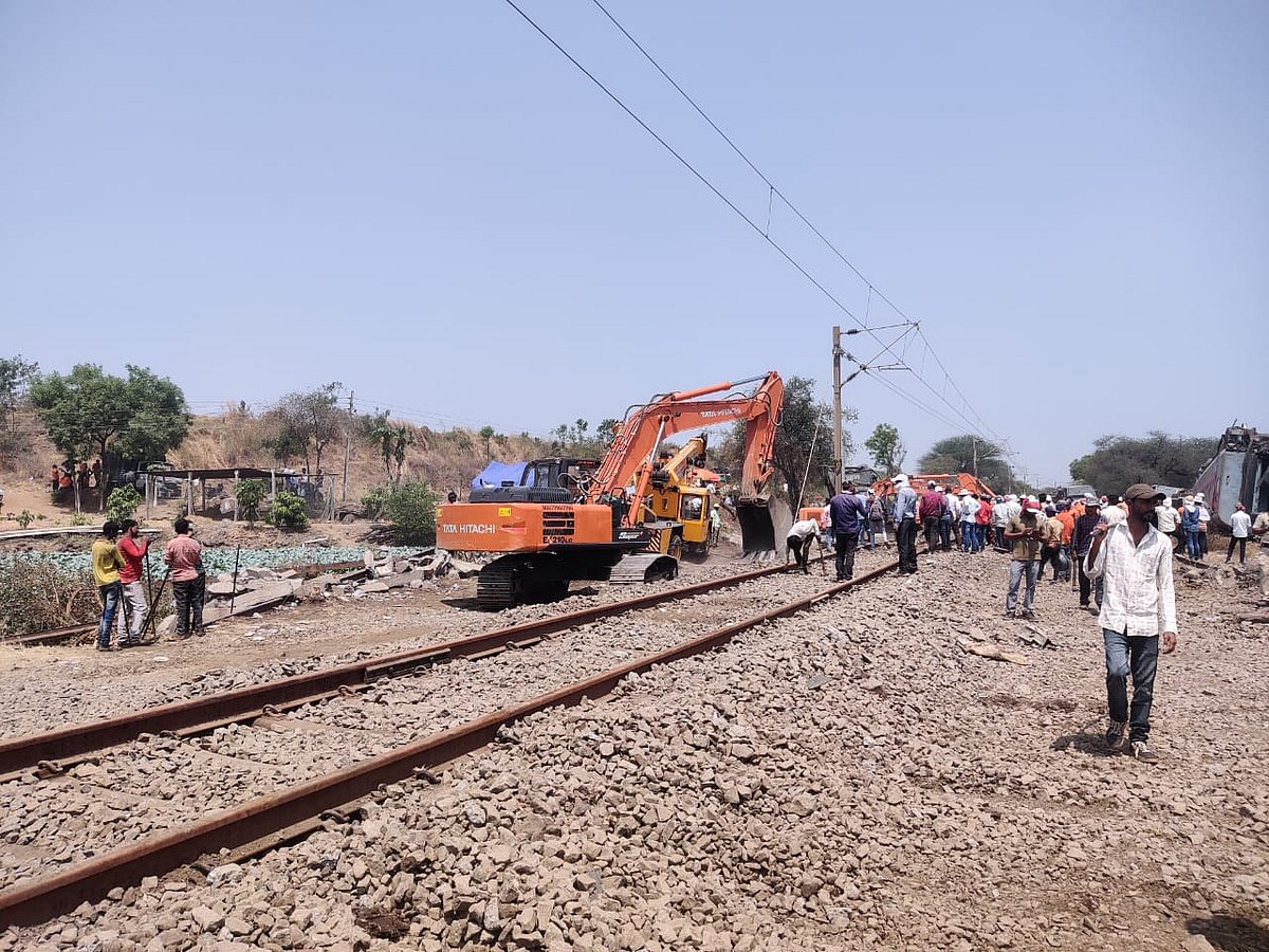 Watch Video: Track damaged in Pawan Express derailment near Nashik likely to become fit for operation by today