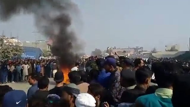 Pakistan court convicts all 89 charged in mob lynching of Sri Lankan citizen in Dec 2021