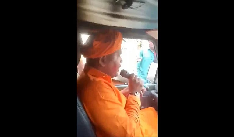 Bajrang Muni Das, who publically gave rape threats to Muslim women in UP, arrested    