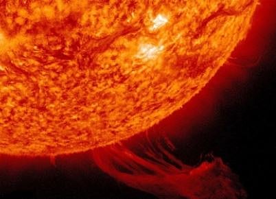 Sun spews intense solar flare, sparks radio blackout in Asia, Australia