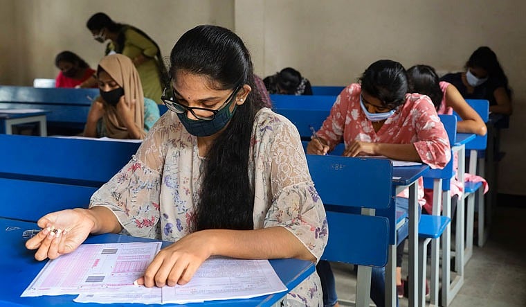 Students demand one exam mode