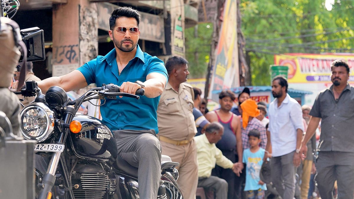 LEAKED: Check out Varun Dhawan's latest pictures from his upcoming film 'Bawaal'