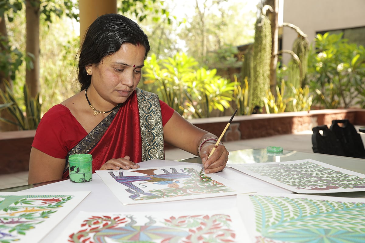 Bhopal: Chip off the old block; Bhuri Bai’s daughter mounts her first solo painting exhibition in city