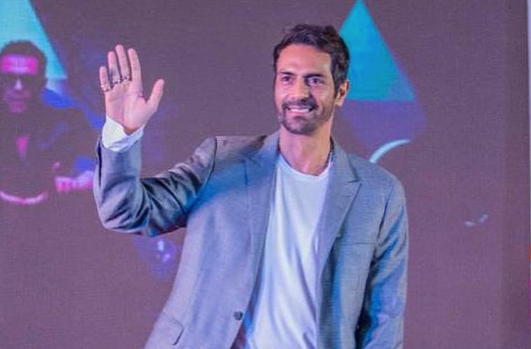 Revealed! THIS is what Arjun Rampal has to say about his Dhaakad co-star Kangana Ranaut