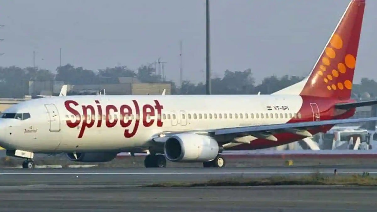 Spicejet fined Rs 10 lakh by DCGA for training 737 Max aircraft pilots on faulty simulator