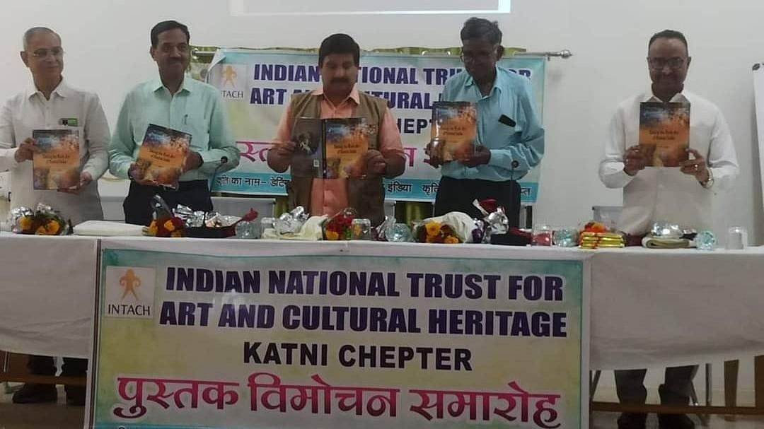 Katni: Jhinjhari rock shelters can be easily developed as favorite tourist destination, says Dr SS Gupta