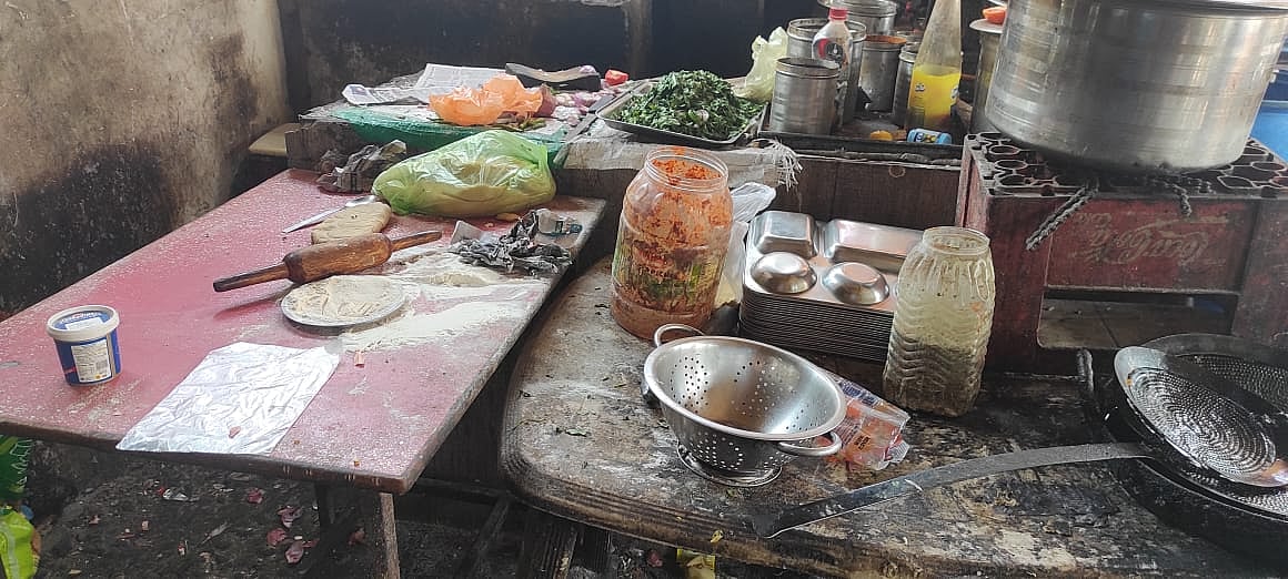 Food cooked in unhygienic condition