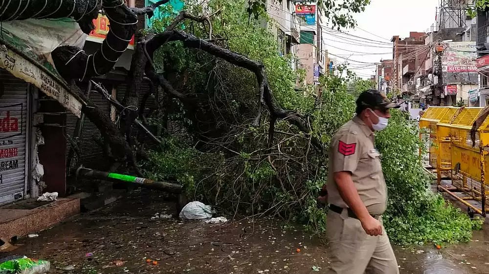 Delhi: Eight injured as houses collapse in parts of city amid heavy rain and storm 