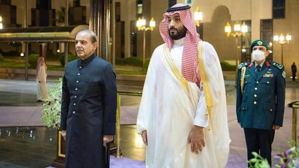 Pak PM Shehbaz Sharif secures $8 billion deal with Saudi Arabia upon his visit 