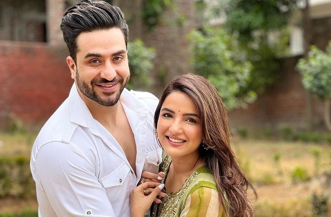 Aly Goni and Jasmin Bhasin hint at marriage: 'We've talked to our families, will start distributing invitation cards'