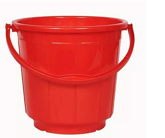 E-commerce portal sells red bucket for Rs 25,999; Twitteratis become sarcastic
