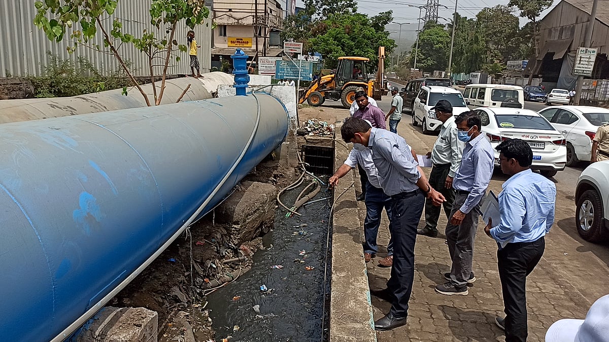 Navi Mumbai civic chief Abhijit Bangar inspects pre-monsoon works in two wards