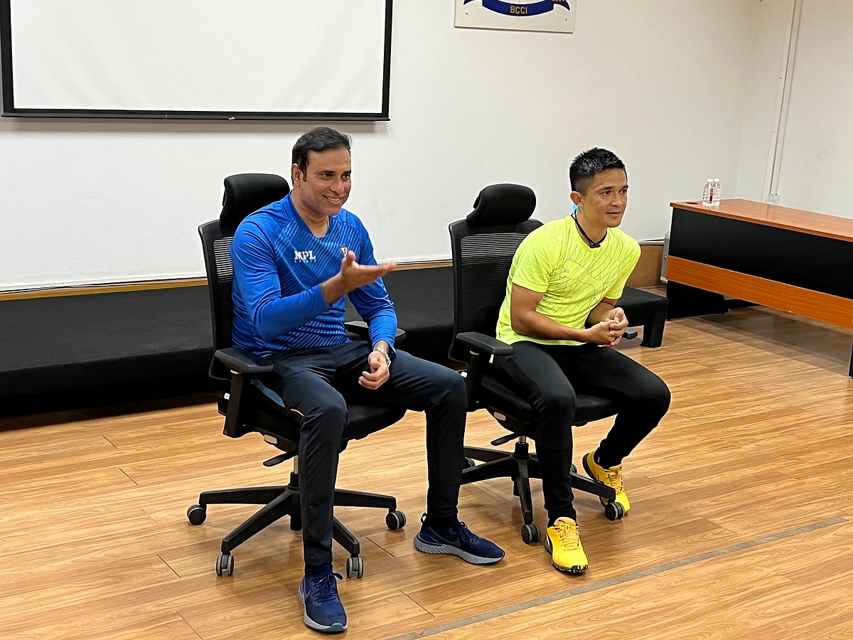 VVS Laxman and Sunil Chhetri | Photo: Twitter