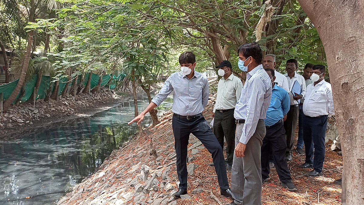 Navi Mumbai civic chief Abhijit Bangar inspects pre-monsoon works in two wards