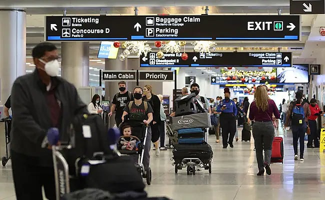 Norms for COVID-19 vaccination precaution dose relaxed for overseas travellers 