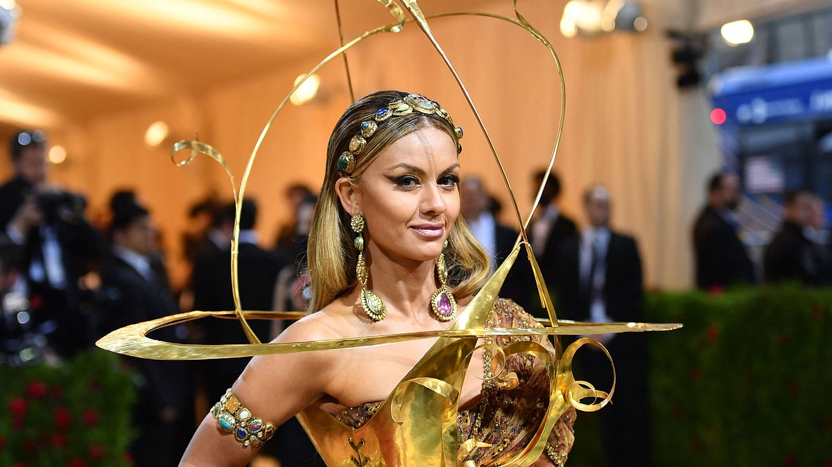 Met Gala 2022 Natasha Poonawalla turns heads in Sabyasachi saree