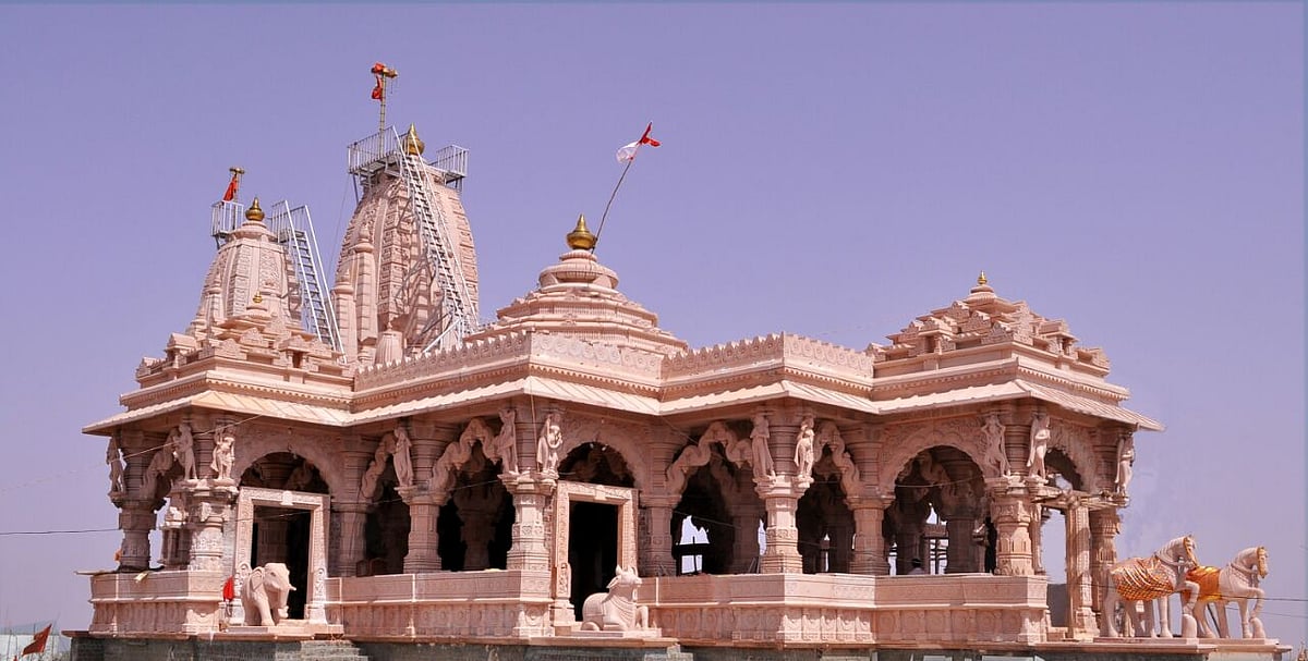 Sendhwa: Bhilat Dev temple devoid of approach road despite two CMs' announcement