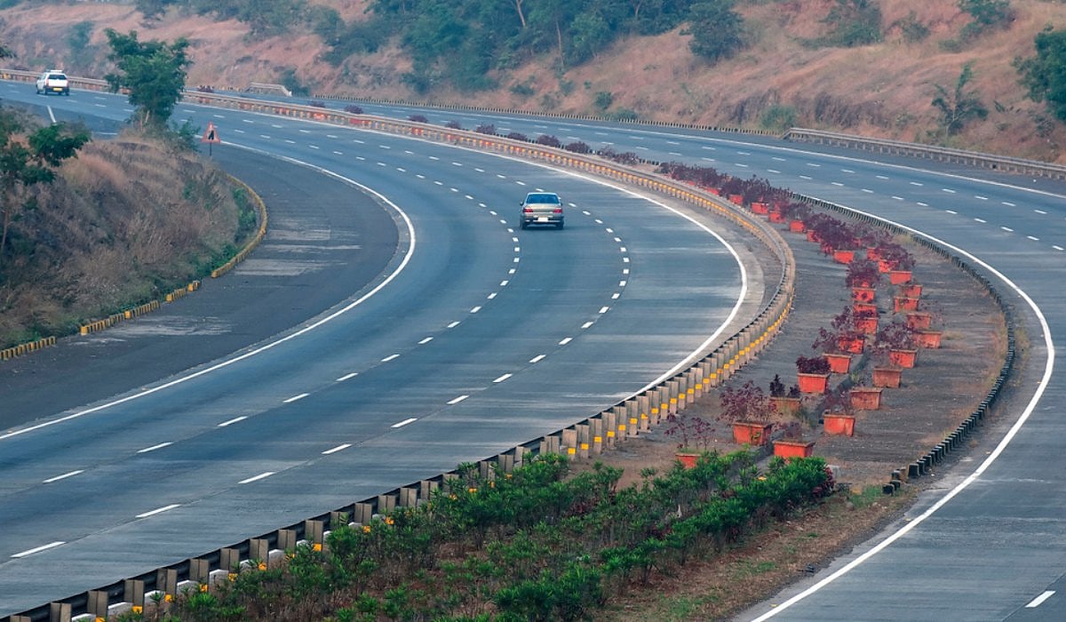 Mumbai-Pune Expressway: A road to dream home