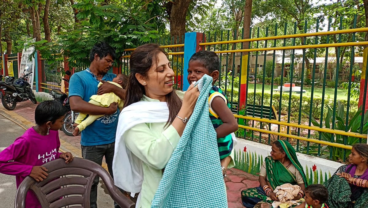 Indore: ​IMC undertakes campaign to
rescue children from begging