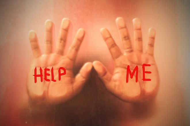 Delhi: House help claims employers assaulted her, chopped her hair