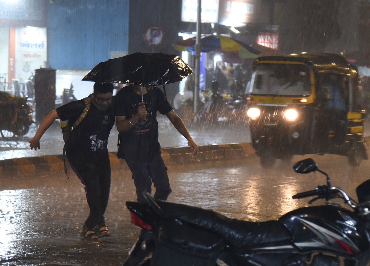 South-West monsoon arrives in Mumbai, most of Konkan region in Maharashtra 